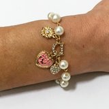 Bracelet Charm Hearts Meet Simulated Pearls