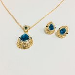 Tears Of Jade Set Gold