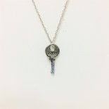 Necklace Key Round Silver