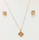 Perfect Square Set Gold